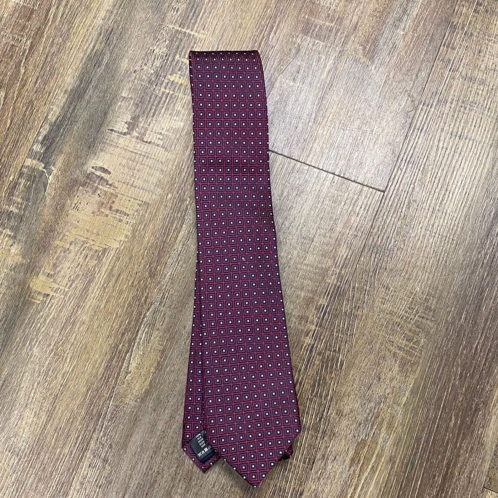 Michaelis Rotterdam 1934 Mens Silk Tie Red Navy Blue Geometric Square Pattern